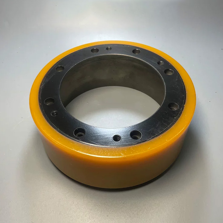 Bánh PU 210x75 xe nâng Heli
