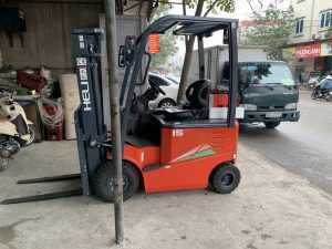 Giúp bạn mua xe nâng điện 1.5 tấn ngồi lái, mới 100% với giá rẻ và chất lượng nhất. Thông qua tìm hiểu cấu tạo, hãng sản xuất, nhà phân phối ở Việt Nam